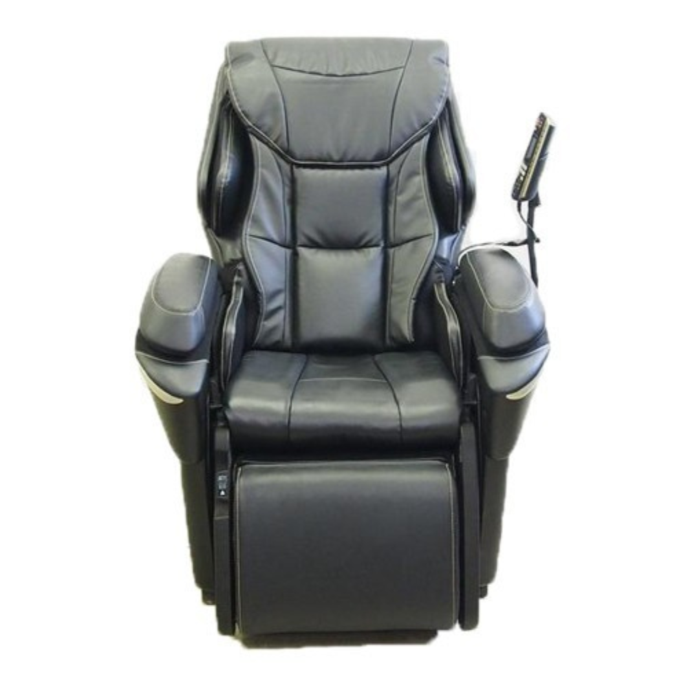 Panasonic Real Pro ULTRA™ Prestige Massage Chair with white background
