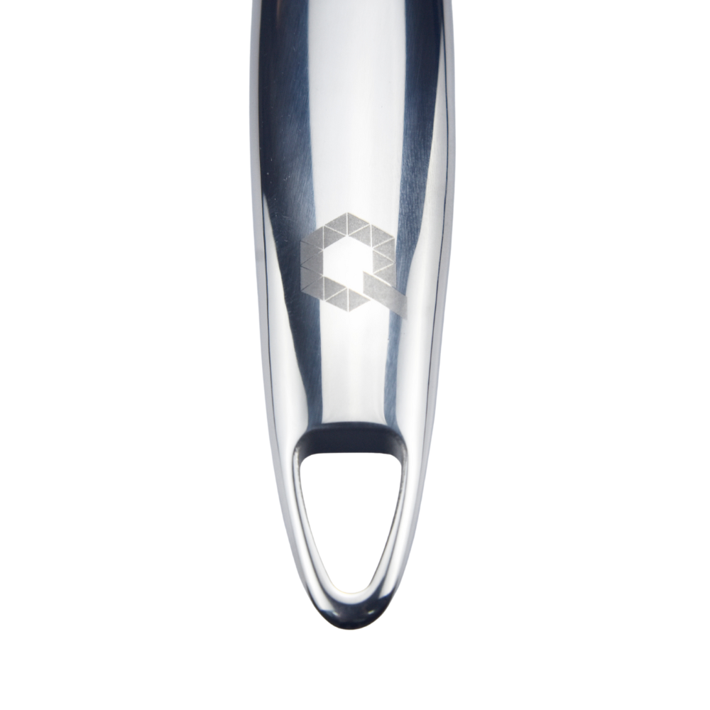 Qooks Cookware handle. Qooks ergonomic handle designed for secure, comfortable cooking.