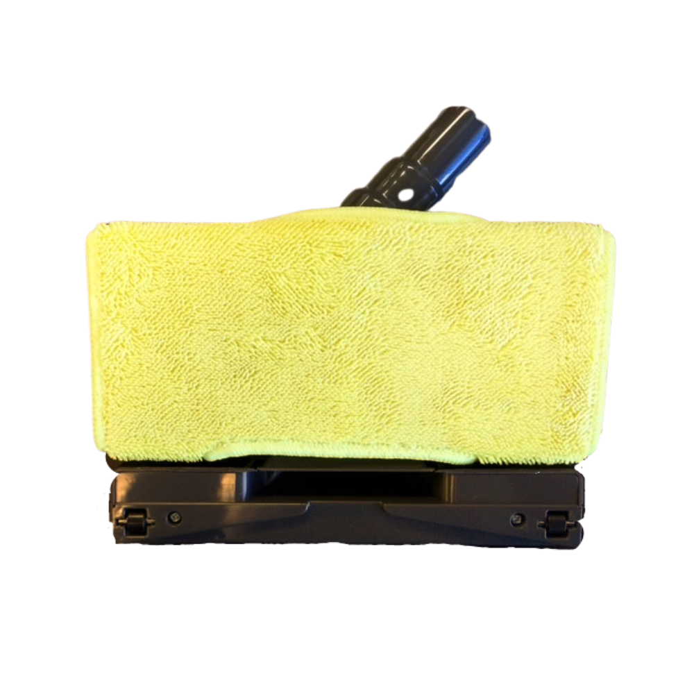 iQ® Xtreme Deluxe Accessory Kit with microfibre cloth pad